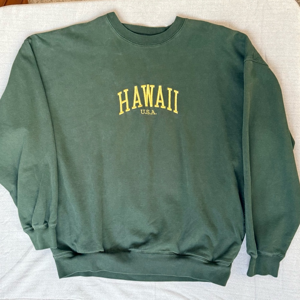 Brandy Melville Green Hawaii Pullover Pocket Sweatshirt OSFA